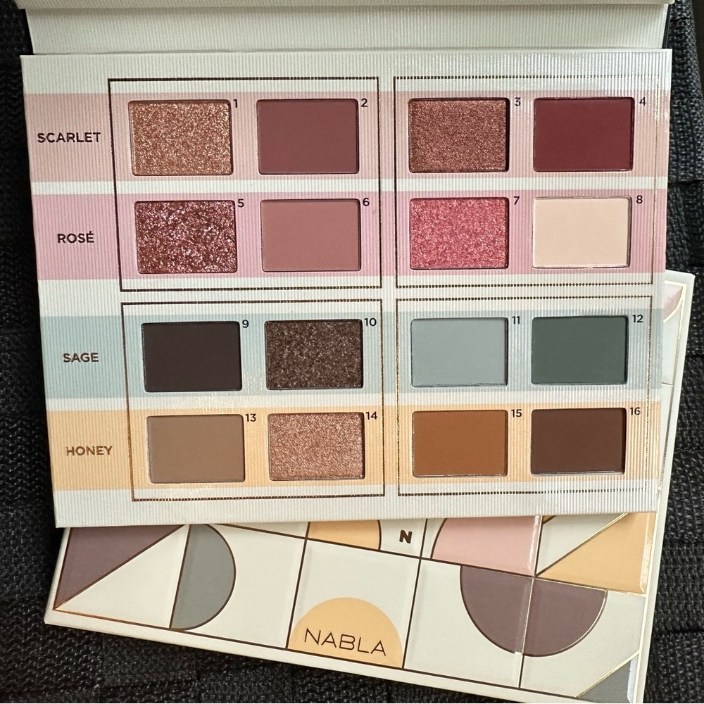 Nabla Read My Mind Eyeshadow Palette